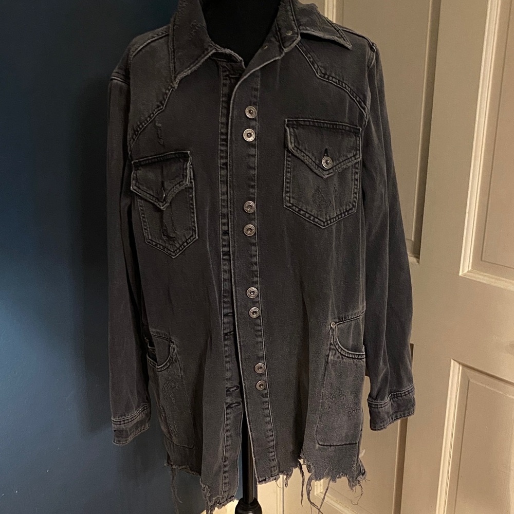 FREE PEOPLE Washed Charcoal Black Button-Up Shacket M